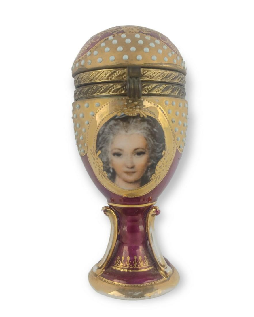French Style Porcelain Portrait Jeweled Egg Trinket Box: Hinge has been repaired, approx 4.5". From the Collection Of Miguel A. Cruz Peraza.