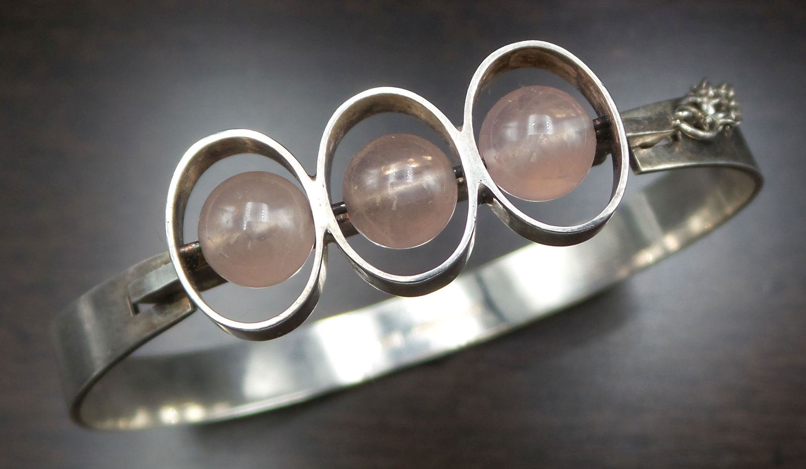 Vintage Mid-Century Modernist SALOVAARA Finland Sterling Silver & Rose Quartz Bracelet (1 of 9)