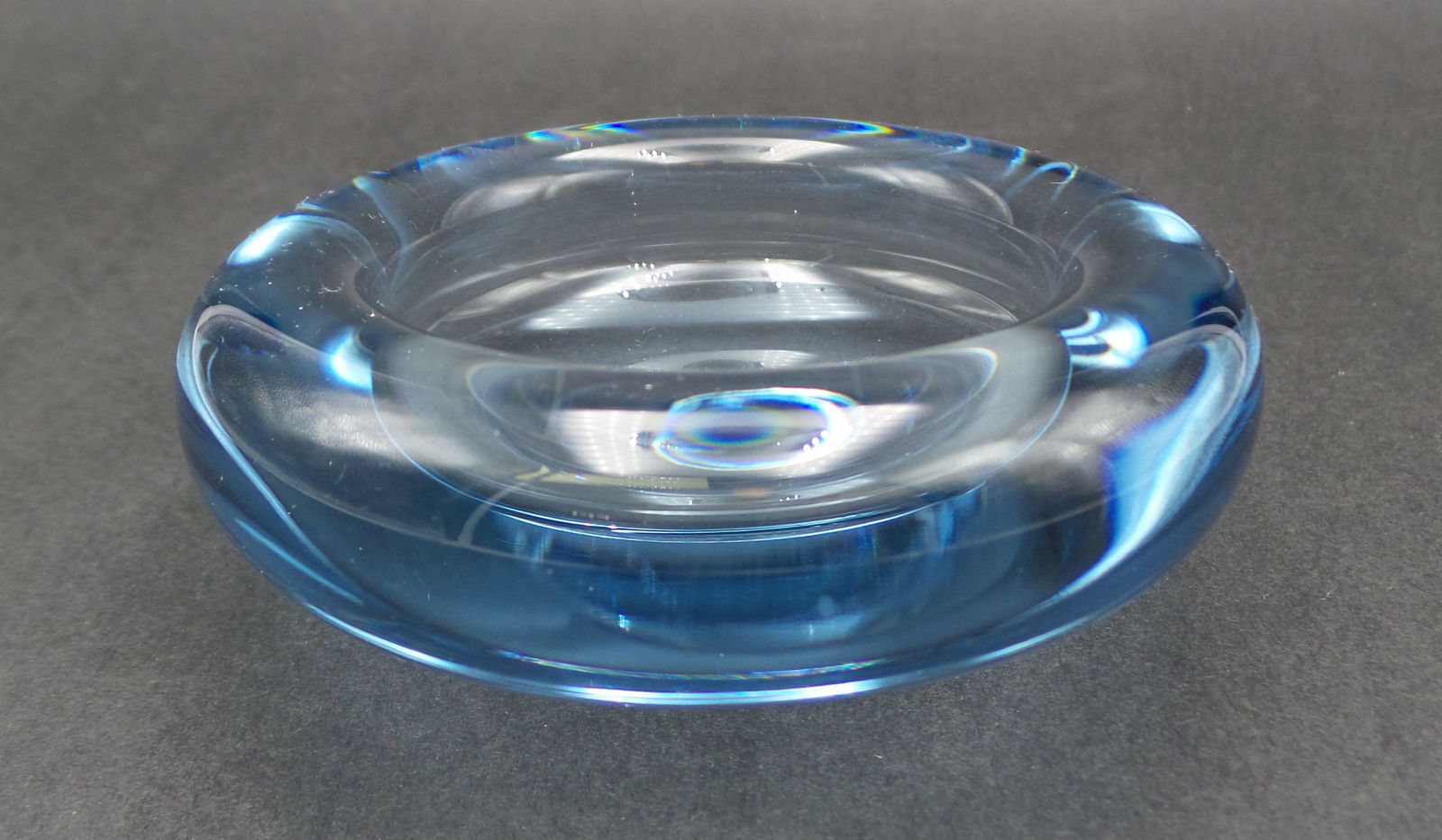 Vintage 1950s HOLMEGAARD Denmark Light Blue Art Glass Cabinet Bowl (1 of 6)
