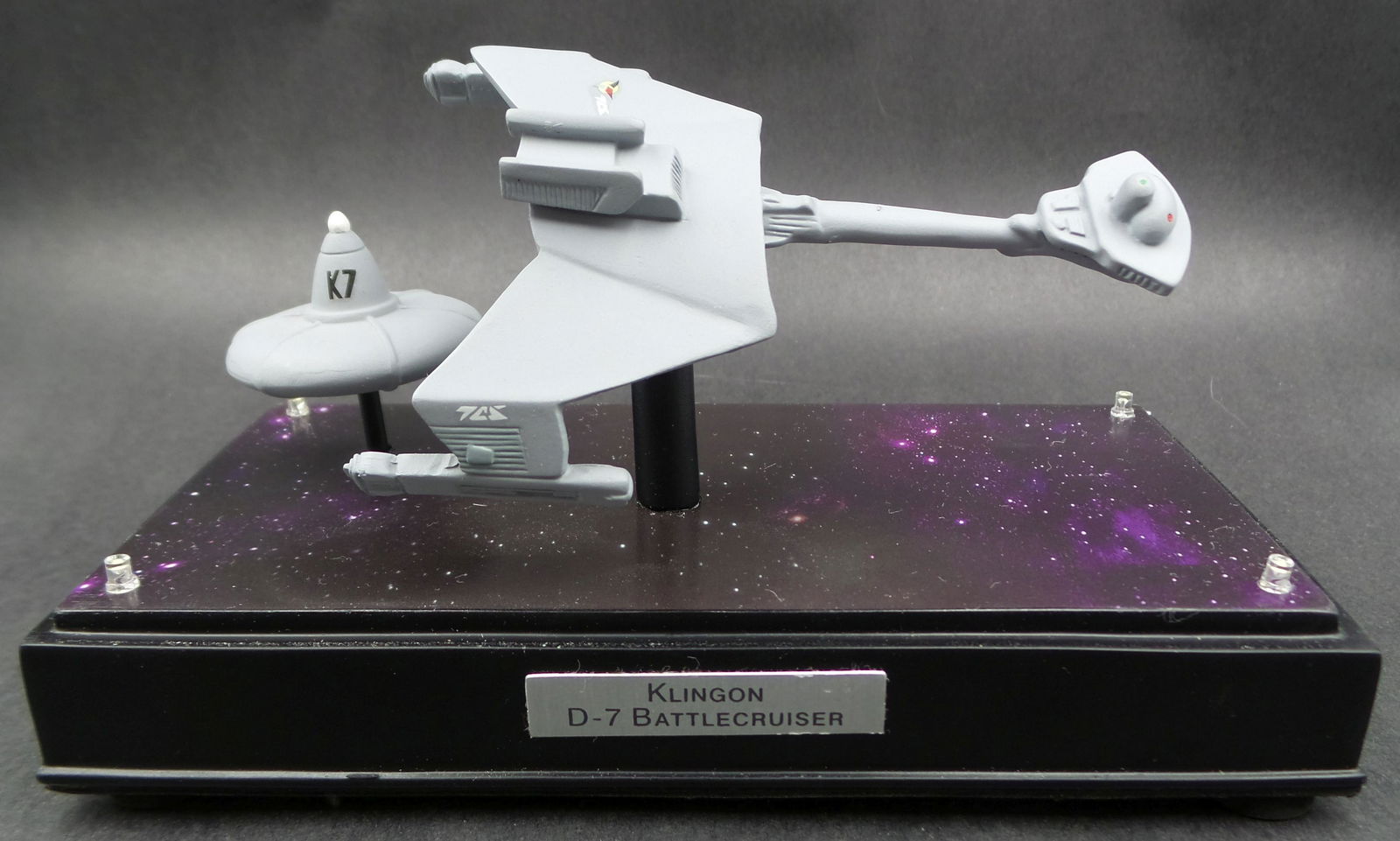 2017 Bradford Exchange Star Trek Klingon D-7 Battle Cruiser Illuminated Diorama (1 of 6)