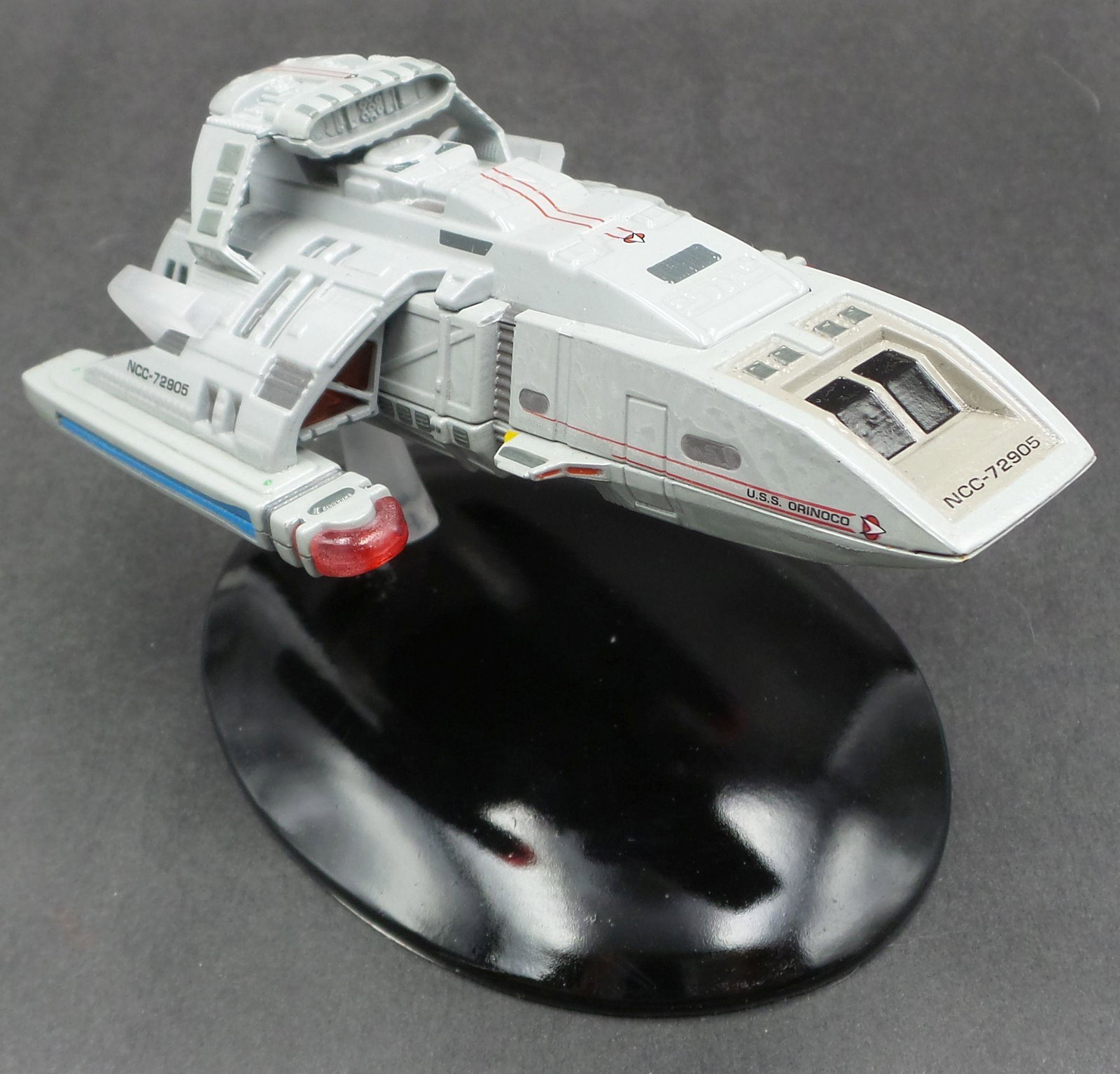 Vintage EAGLEMOSS Hero Star Trek DS9 Danube Class Runabout NCC-172905 USS Orinoco Diecast Model (1 of 15)