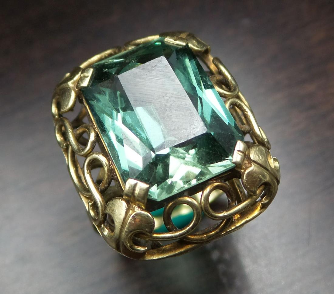 Antique European 14K Gold & Green Spinel Ring (1 of 7)