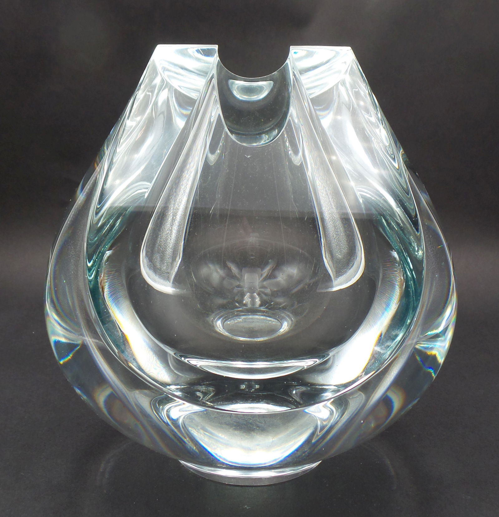 Vintage ROBERT DEEBLE Crystal Designer Vase (1 of 12)