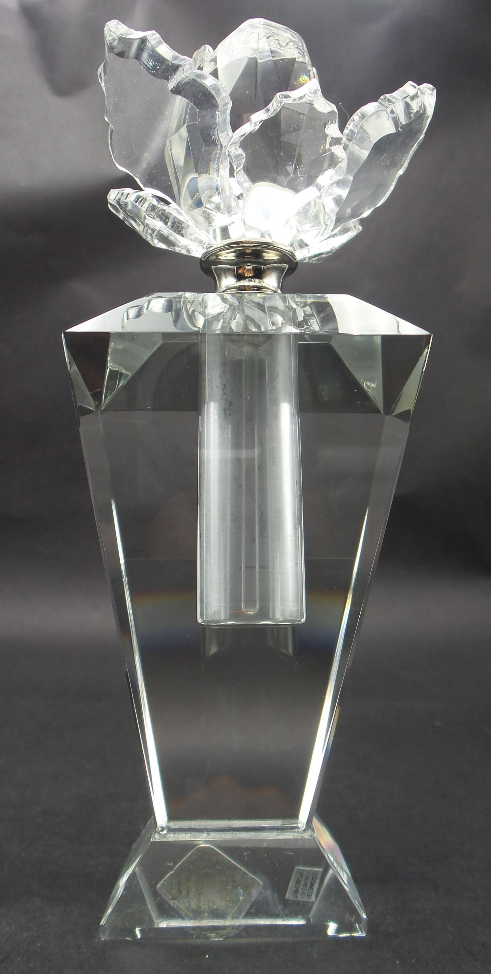 Vintage SHANNON Crystal Perfume Bottle /w Presentation Box (1 of 4)