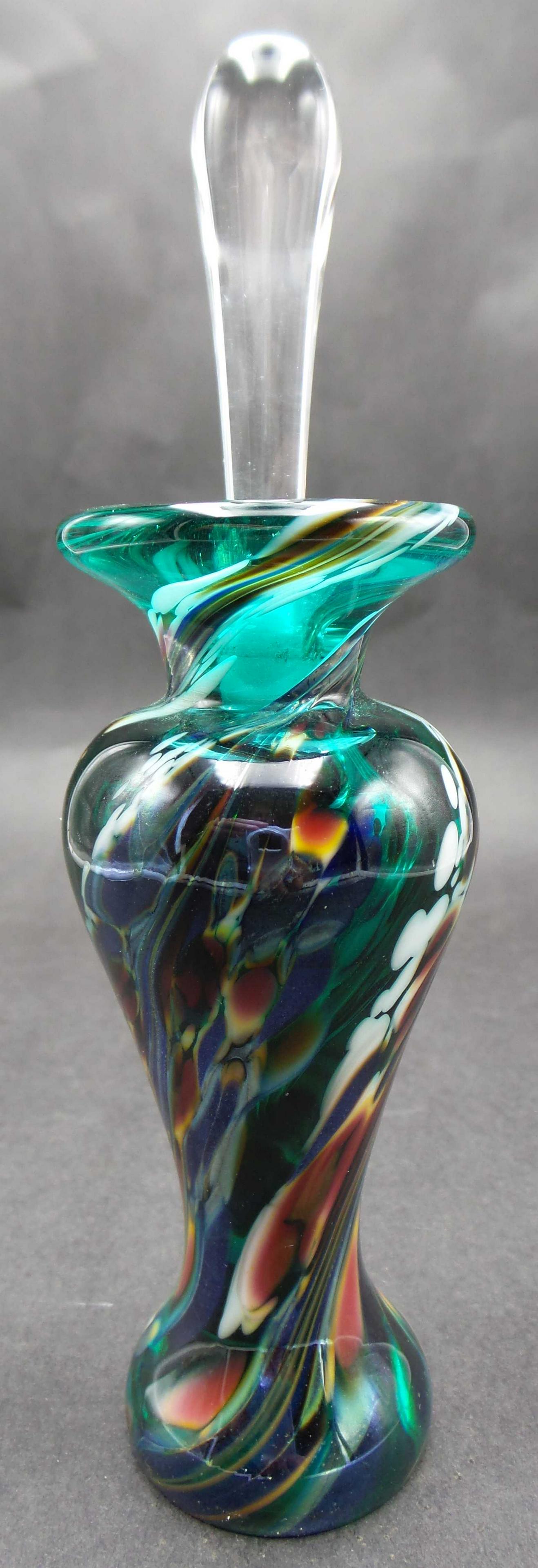 Vintage BRIAN MAYTUM Art Glass Perfume Bottle: This beautiful piece is in very good vintage condition, no chips, cracks, or repairs. It measures approx. 6 3/8" high (with stopper) x 1 3/4" in diameter (at the widest). Signed on the bottom.