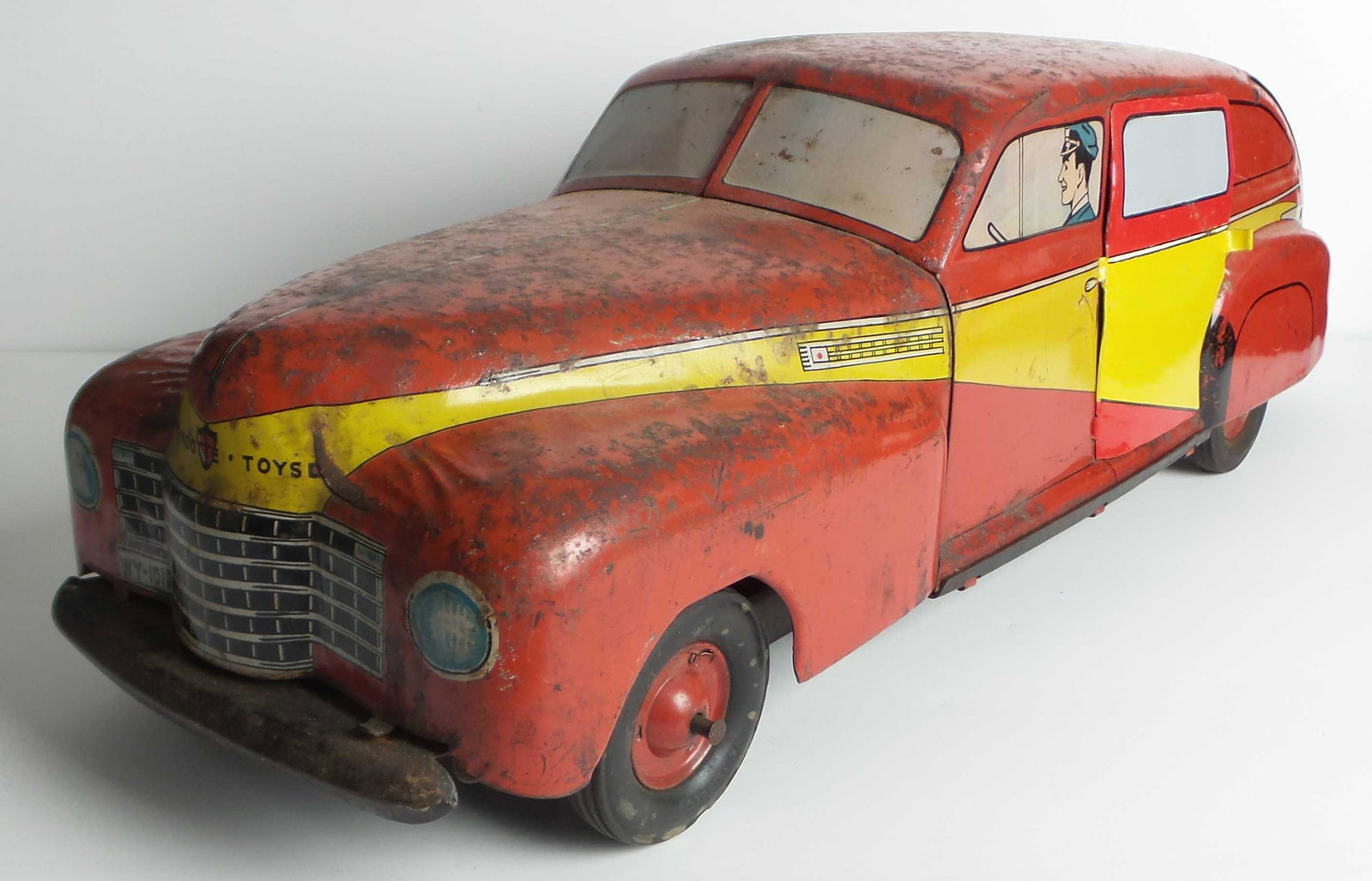 Vintage WYANDOTTE Pressed Steel Limousine Toy: Measures 21" long. Aftermarket rear doors.
