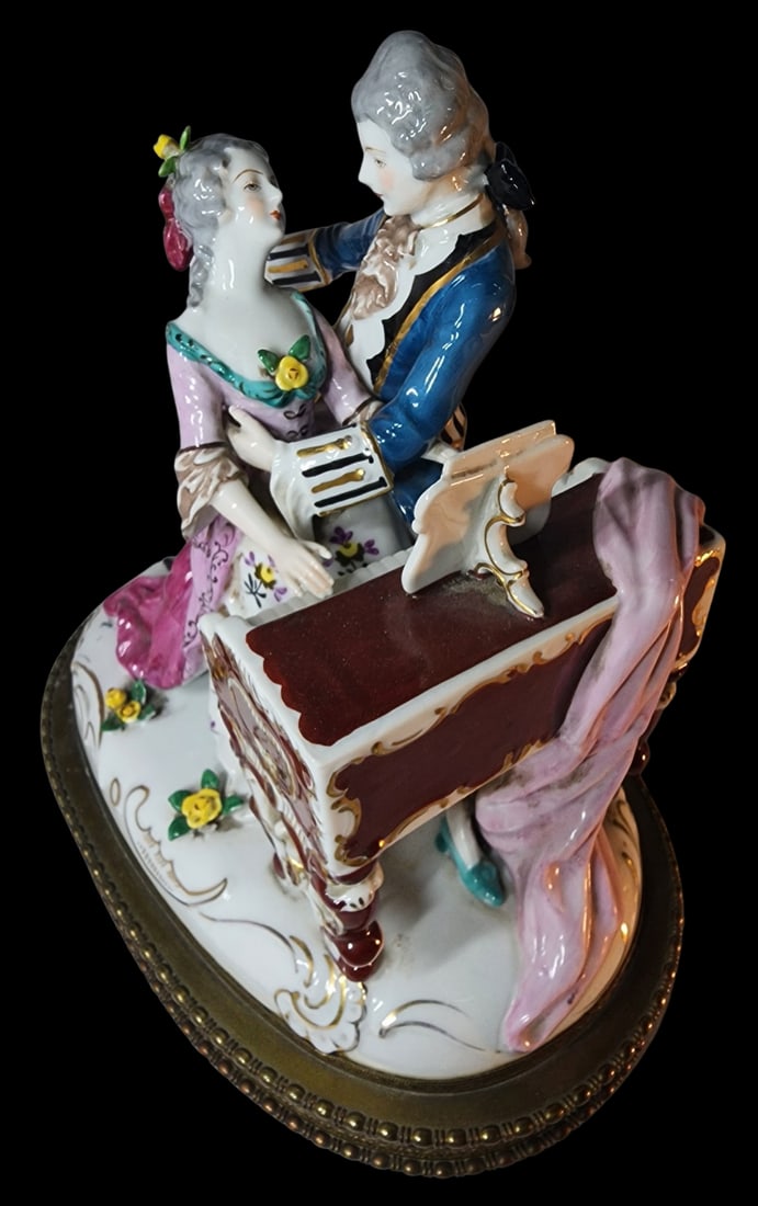 Vintage Dresden Style Porcelain Musician Group Porcelain Figurine (1 of 13)