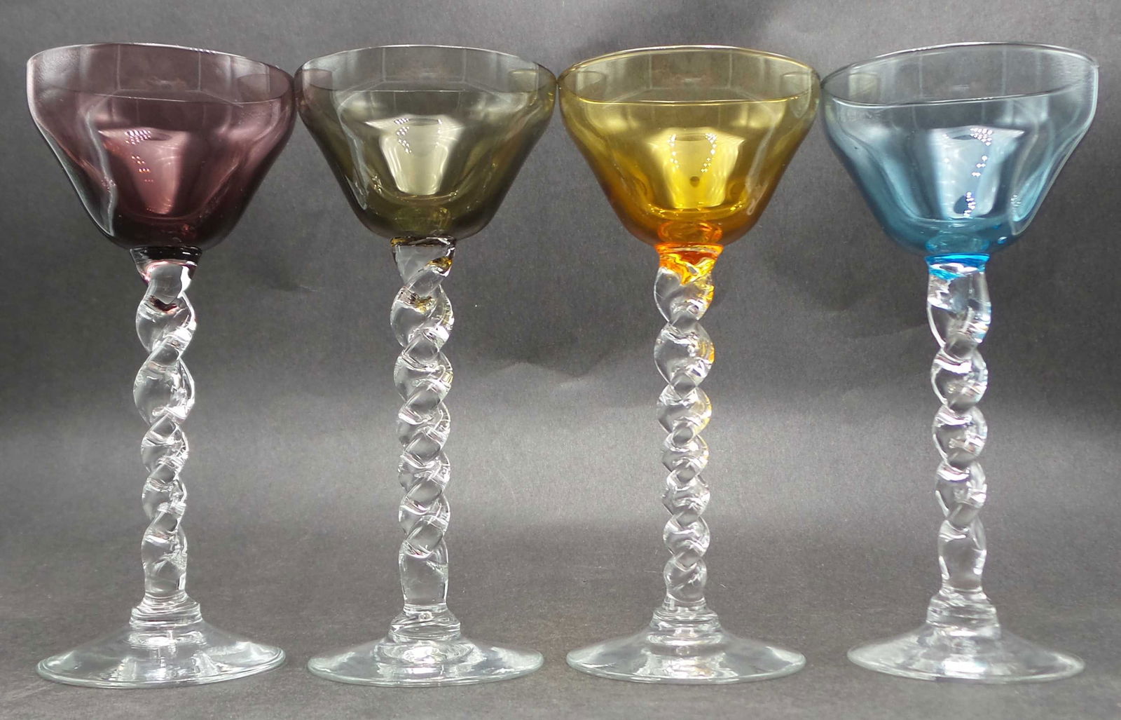 Lot of 4 Vintage Mid-Century 1950s Mouth Blown Twisted Stem Licquor Glasses (1 of 12)