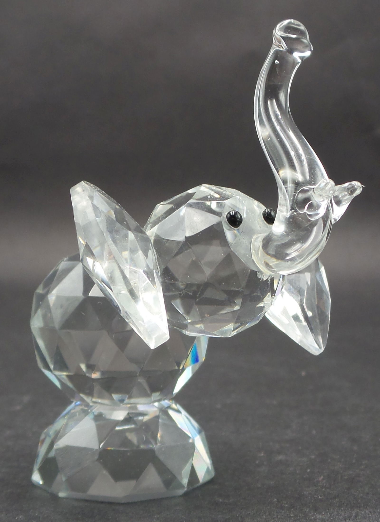 Vintage Lead Crystal Elephant Figurine (1 of 7)