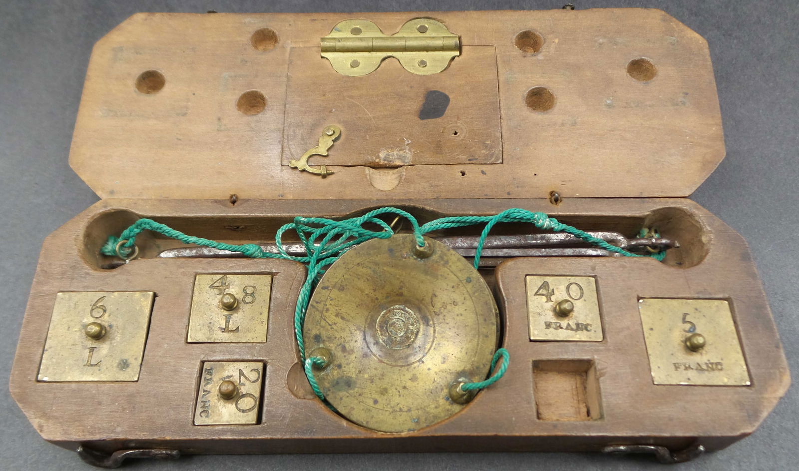 Antique 18th Century French Gold Coin Merchant Travel Scale in Fitted Box (1 of 10)