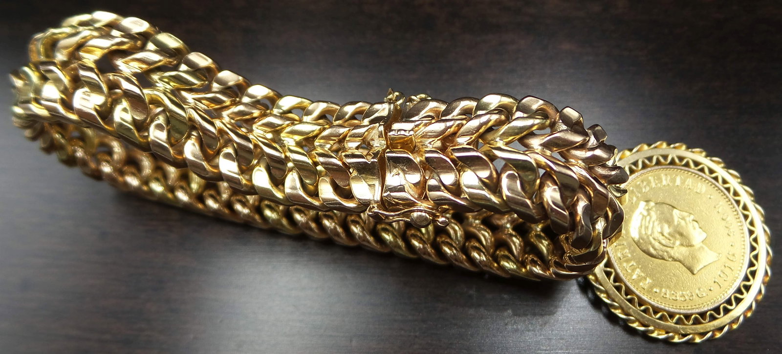 Heavy Vintage 18K Gold & 1916 Cuban 5 Peso Gold Coin Bracelet (1 of 7)