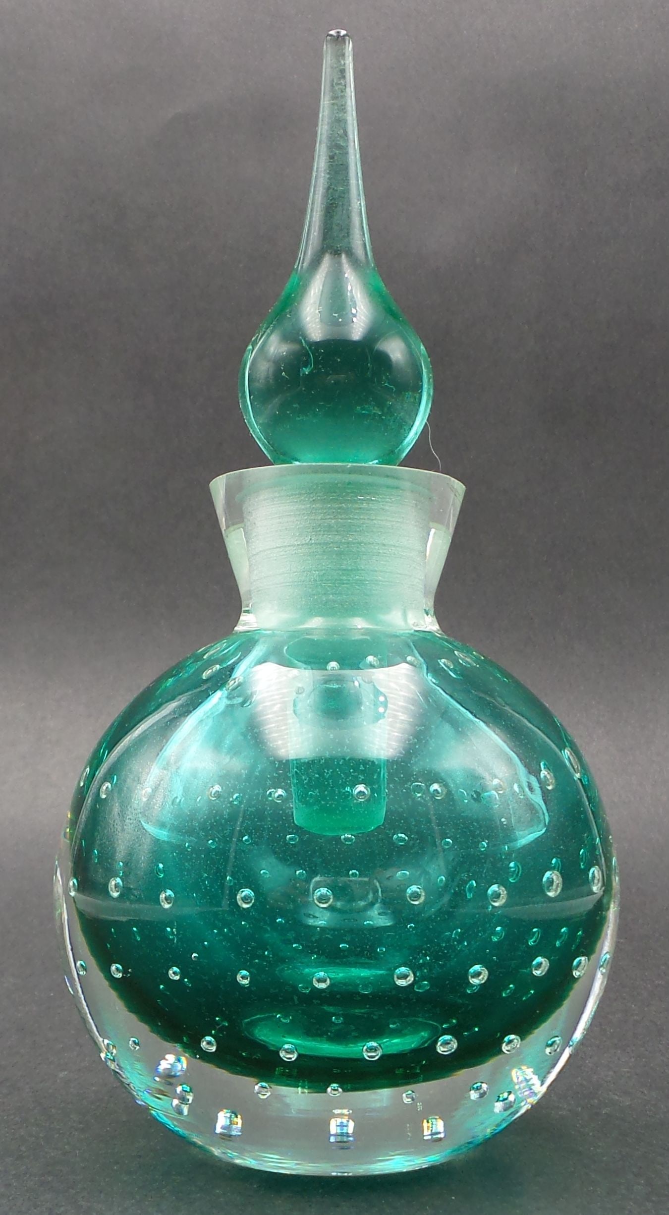 Vintage MURANO Italy Green Bubble Glass Perfume Bottle /w Stopper: Very good vintage condition; no chips, cracks, or repairs. Measures approx. 5 1/2" high.
