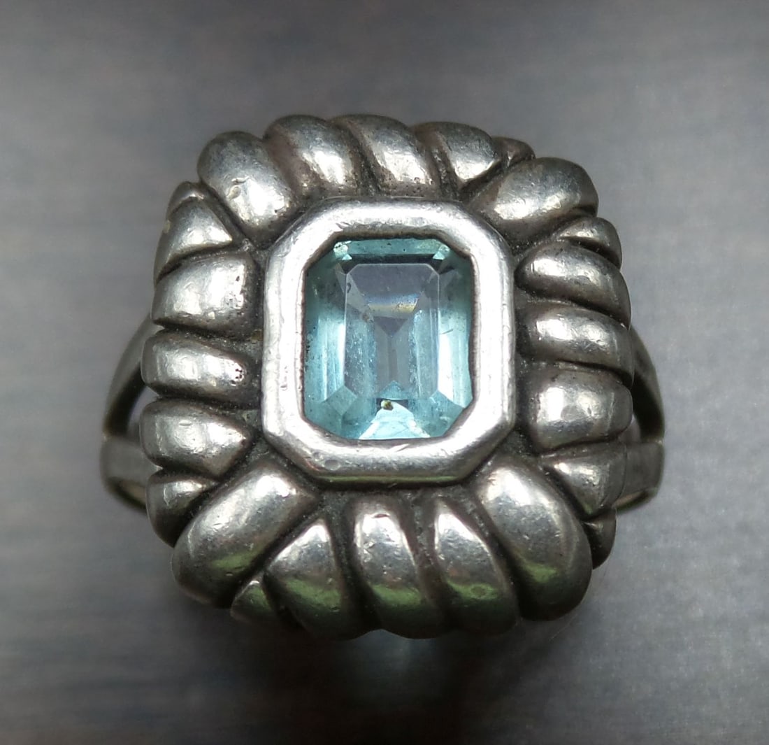 Vintage Mid-Century Sterling Silver & Blue Gemstone Ring (1 of 7)