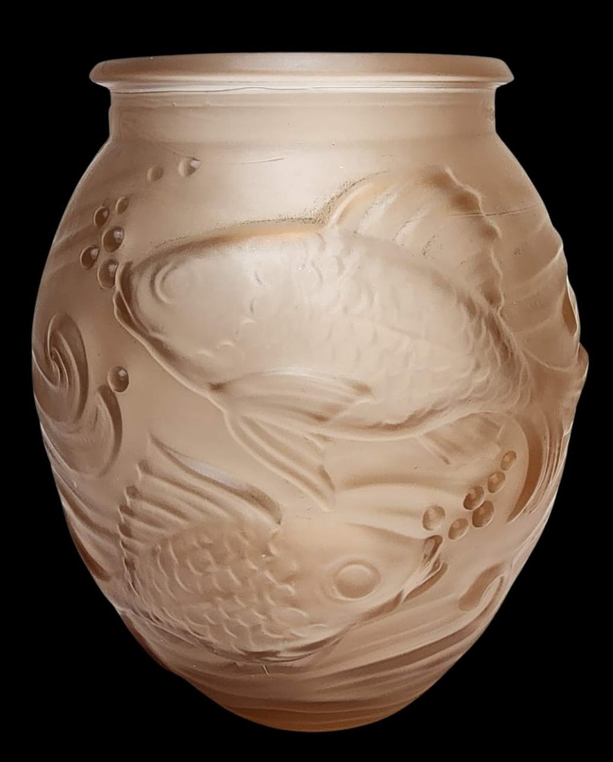 Vintage 1930s Art Deco  EUGENE SOUCHON & MARIE NEUVESEL France Molded Glass Fish Vase (1 of 6)