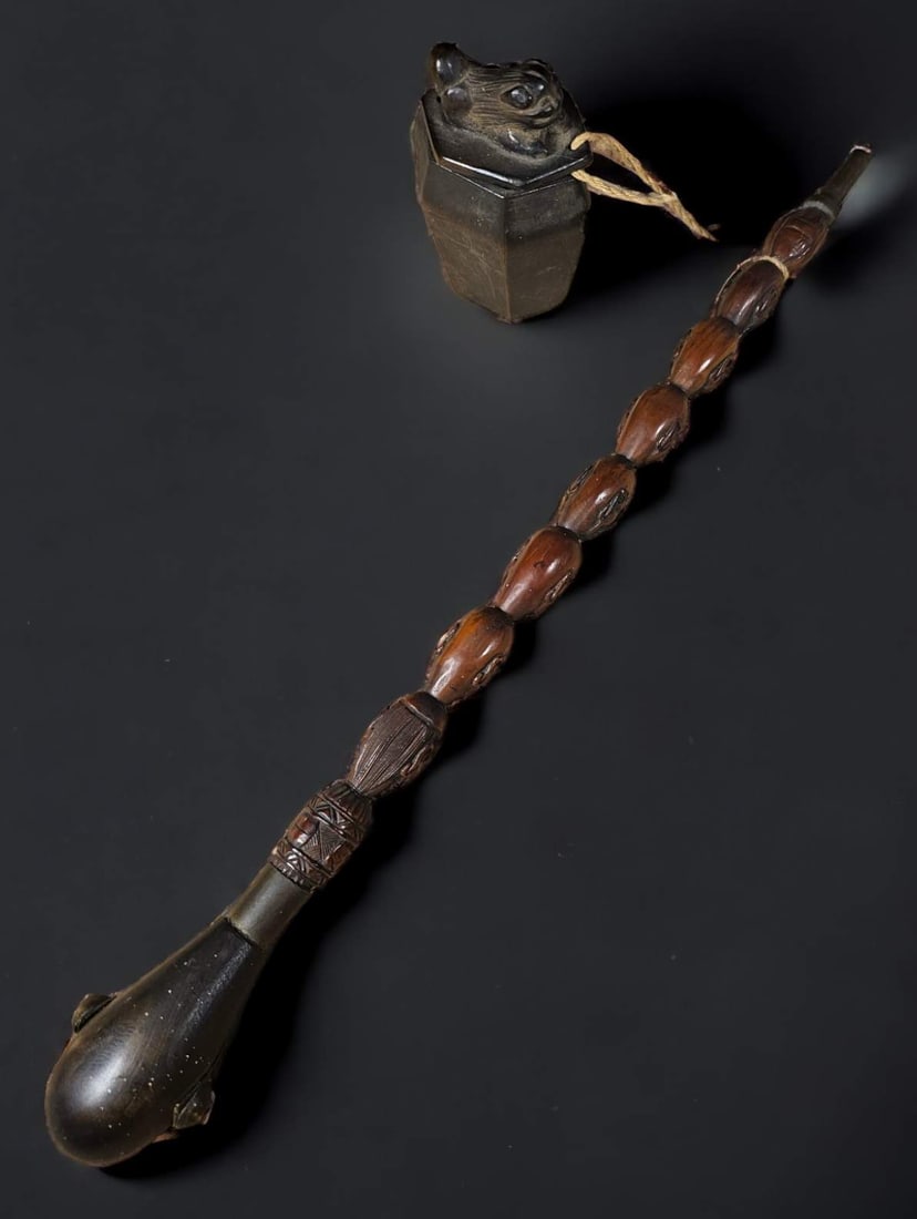 Ornate Antique Handmade Chinese Wood & Bronze Opium Pipe (1 of 7)