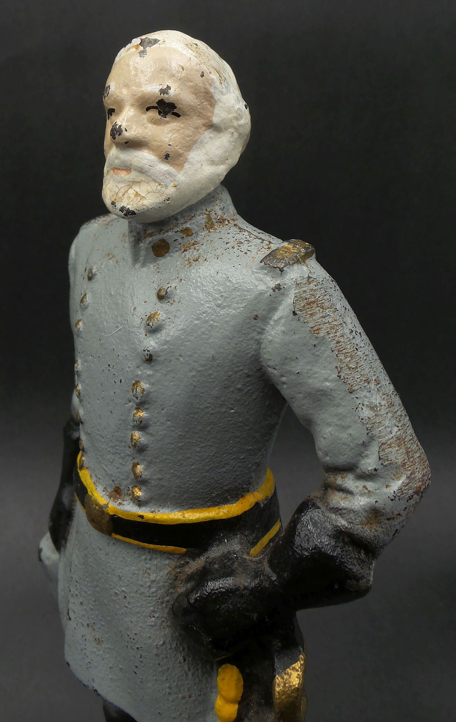 Antique Cast Iron Civil War GENERAL ROBERT E LEE Door Stop Figurine (1 of 9)