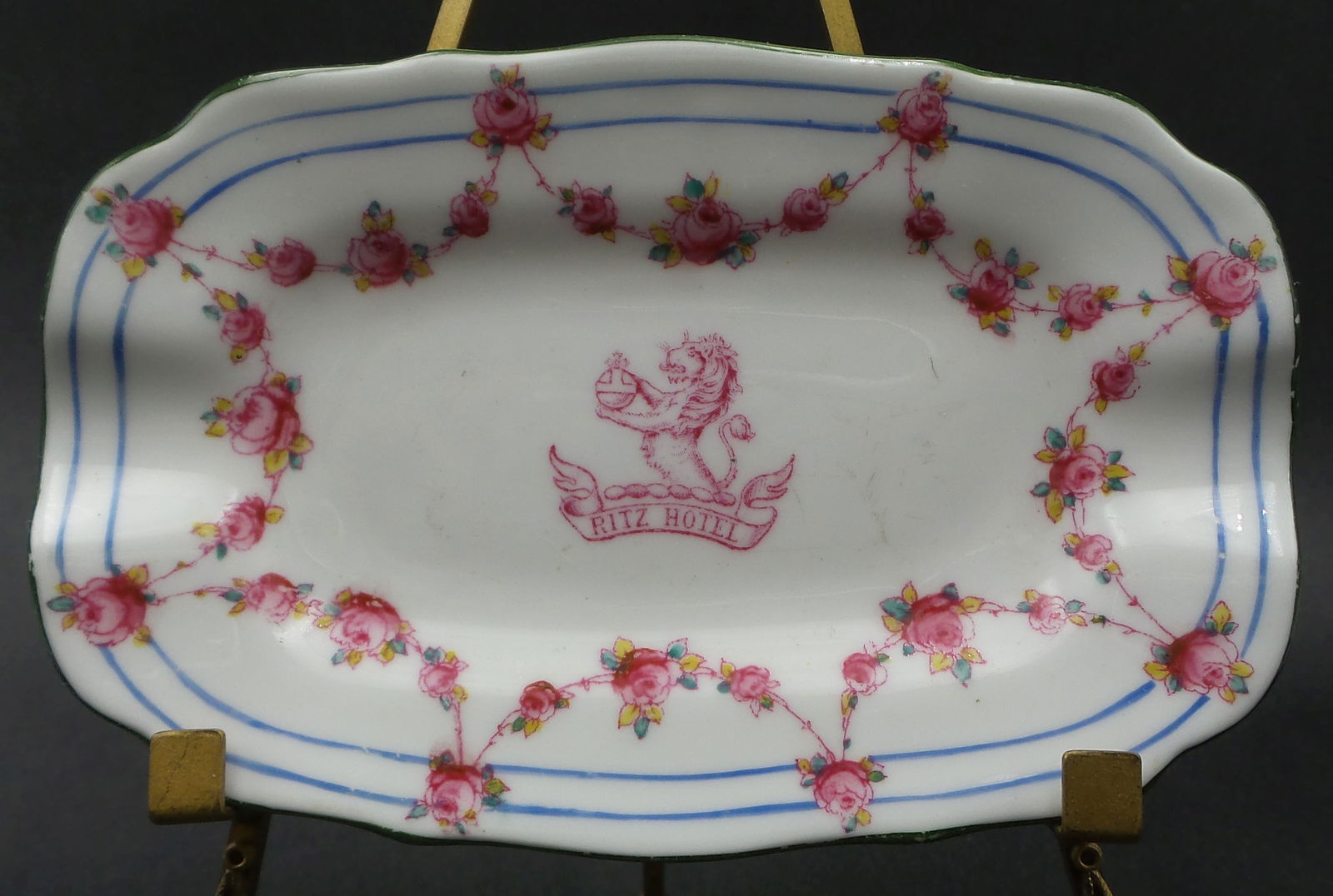 Rare Art Deco Handpainted ROYAL DOULTON Britain RITZ Hotel Trinket / Ring Dish (1 of 4)
