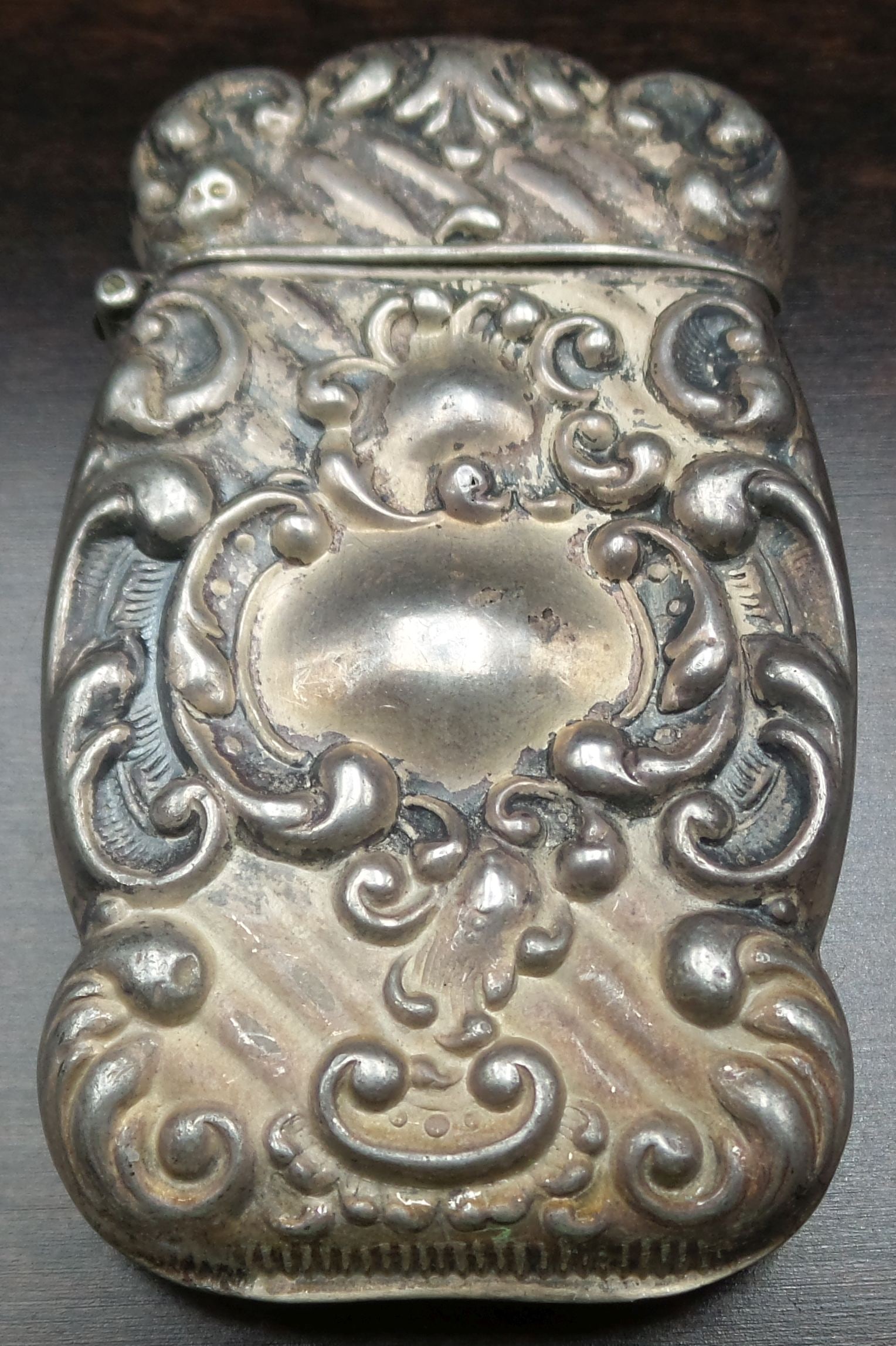 Ornate Antique Sterling Silver Match Safe / Match Box (1 of 4)