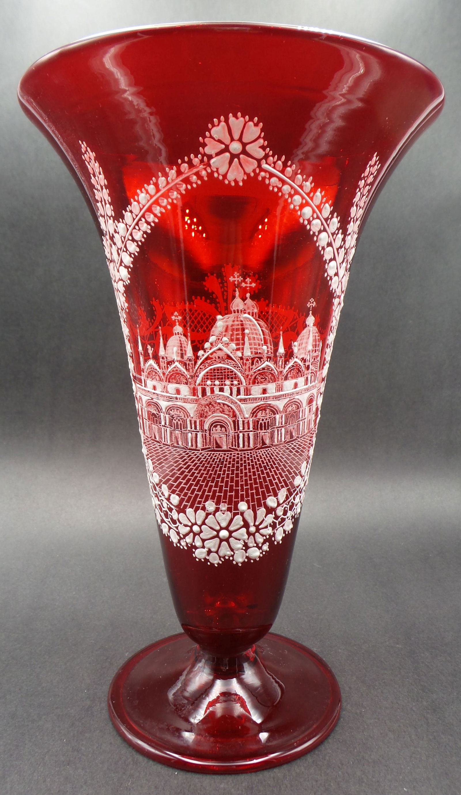 Antique Venetian Snow Painted Red Art Glass Vase (1 of 9)