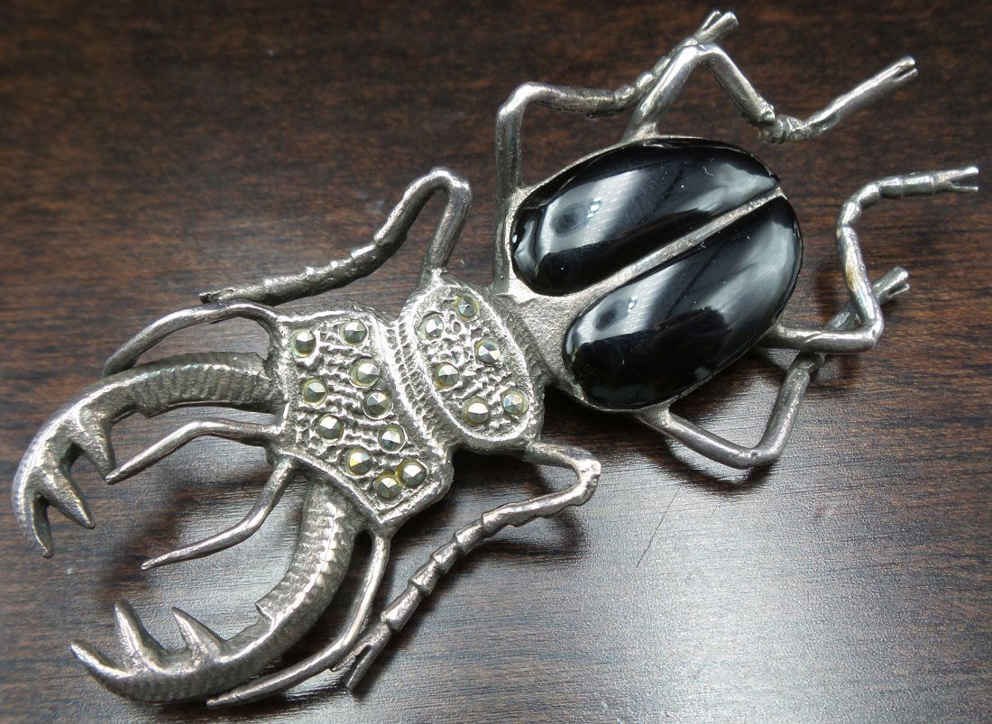 Large & Very Unusual Vintage Sterling Silver & Black Onyx Beetle Brooch (1 of 6)