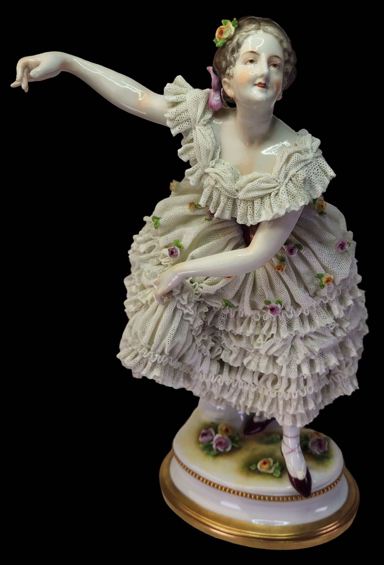 Vintage DRESDEN Germany Porcelain & Lace Ballerina Figurine (1 of 17)