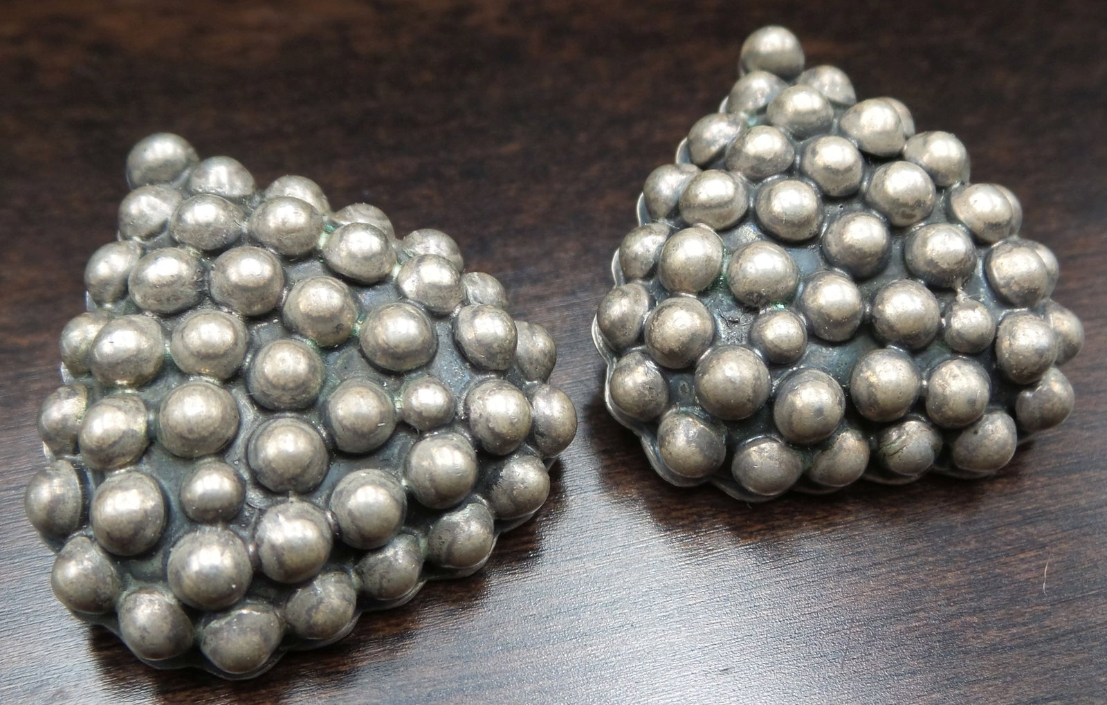 Unusual Vintage TAXCO Mexico Sterling Silver Ball Heart Earrings: These unusual earrings where made in Mexico around the 1970s and feature tiny balls covering heart shapes. They are in very good vintage condition with some patina according to age. Each measures appr