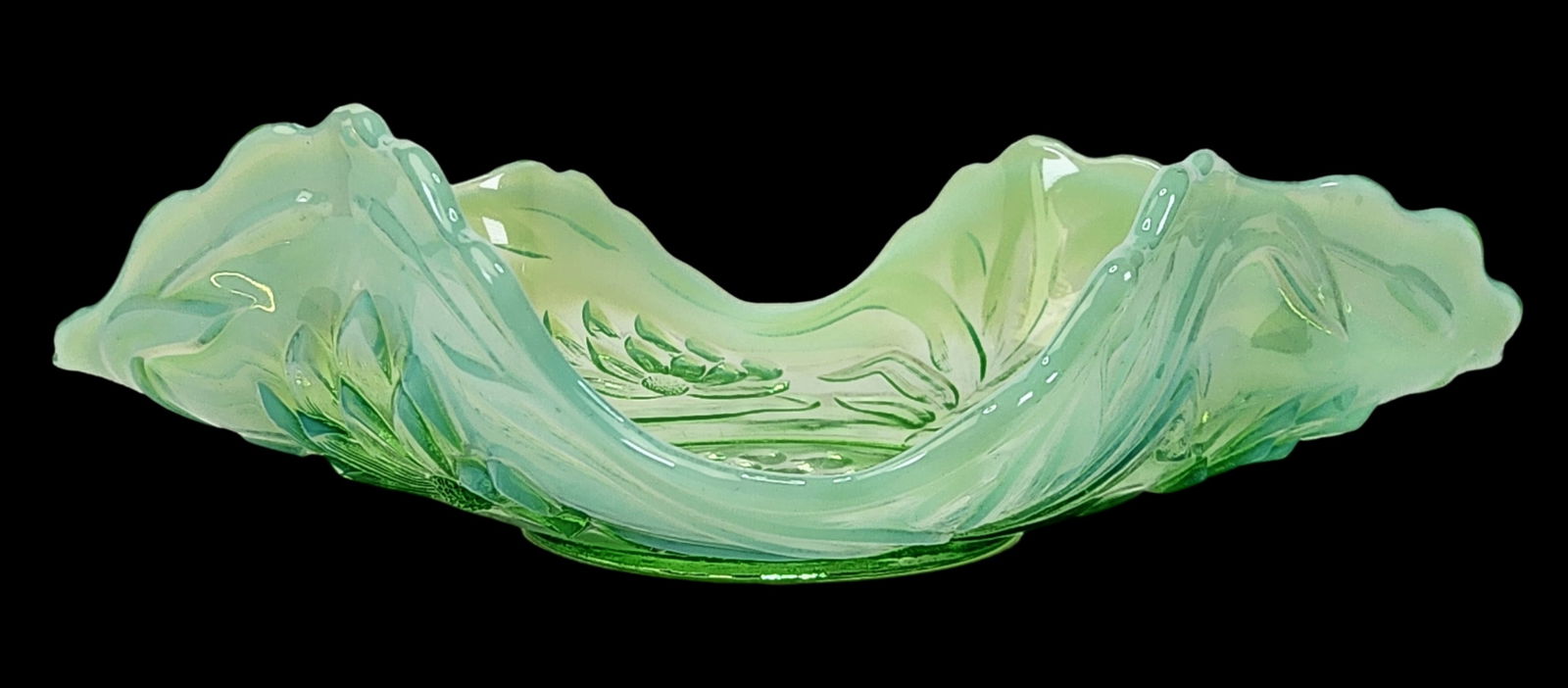 Fenton Uranium Glass Bowl - Round (1 of 8)