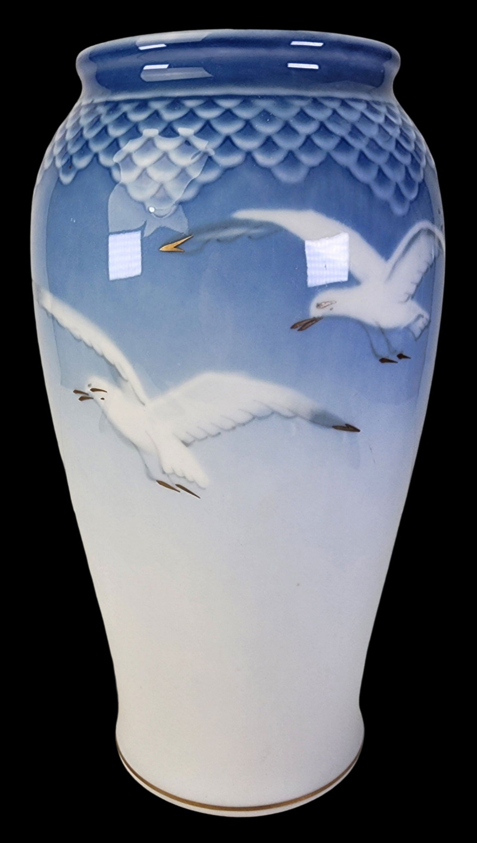 Vintage BING & GRONDAHL Denmark Blue & White Porcelain Vase (1 of 9)