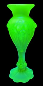 Rare Antique 1920s TIFFIN Uranium Vaseline Glass Art Glass Vase
