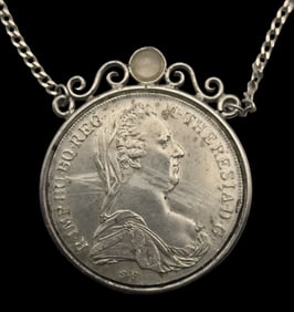 Vintage Austrian Maria Theresia Thaler Silver & Rose Quartz Pendant Necklace