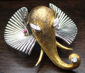 Rare Mid-Century PIERO MILANO Italy 18K Gold, Ruby & Diamond Elephant Brooch