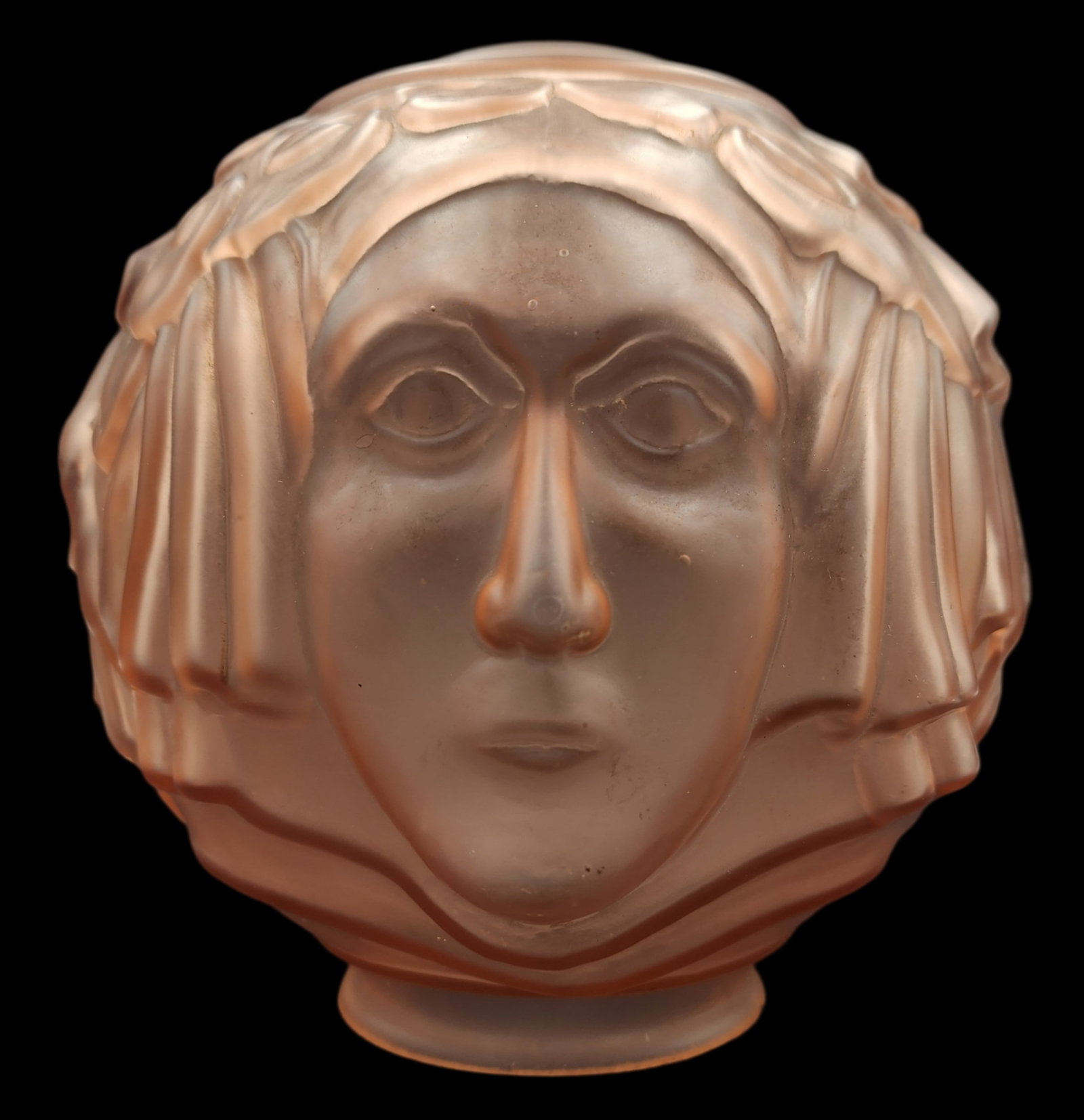 Vintage 1930s Art Deco Czech Molded Satin Glass Egyptian Revival Face Lamp Shade: Fabulous antique Czech amber glass Egyptian Revival lamp shade. A superb design with a female face on two sides of the shade. Very good antique condition with only minor wear and some production relat