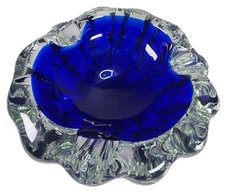 Stylish Vintage Mid-Century Cobalt Blue Art Glass Ashtray