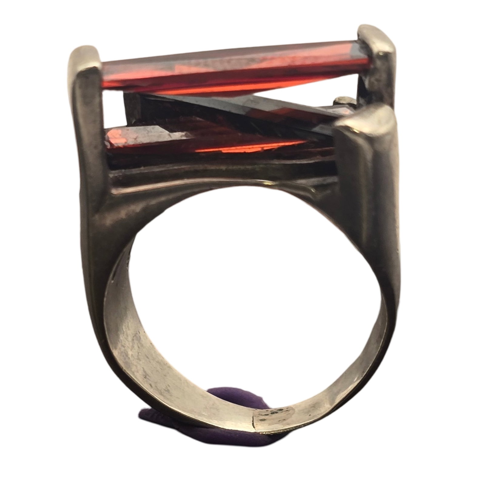 Very Unusual Modern Sterling Silver & Stacked Red Glass Stone Designer Ring: The ring is a size 8 and weighs ca. 13.2 grams. Very good vintage condition with minor patina according to age. SHIPPING: We ship in-house and charge a flat fee of $12 for any order of 10 small items 