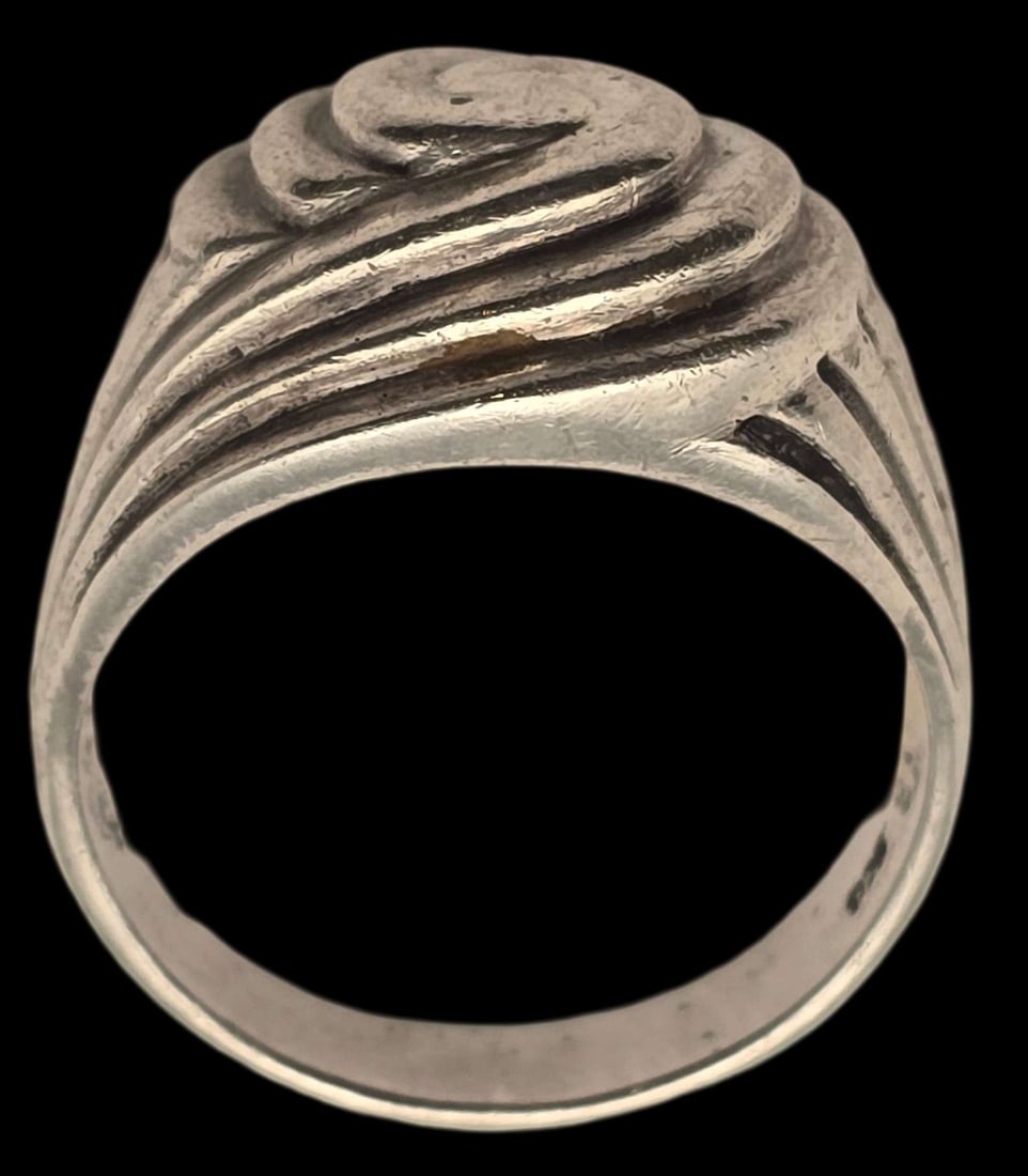 Vintage Mid-Century Modern Sterling Silver Mens Spiral Ring: The ring is a size 11 and weighs ca. 8.5 grams. Very good vintage condition with minor wear and patina according to age. Marked for Sterling Silver. SHIPPING: We ship in-house and charge a flat fee of