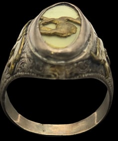 Very Unusual Vintage 800 Silver & Mother of Pearl Elephant / Camel Mens Ring