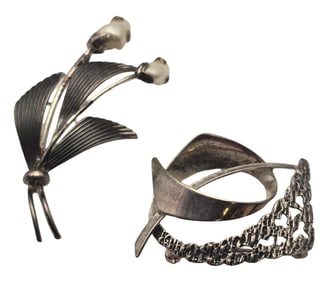 Lot of 2 Vintage 835 Silver Brooches