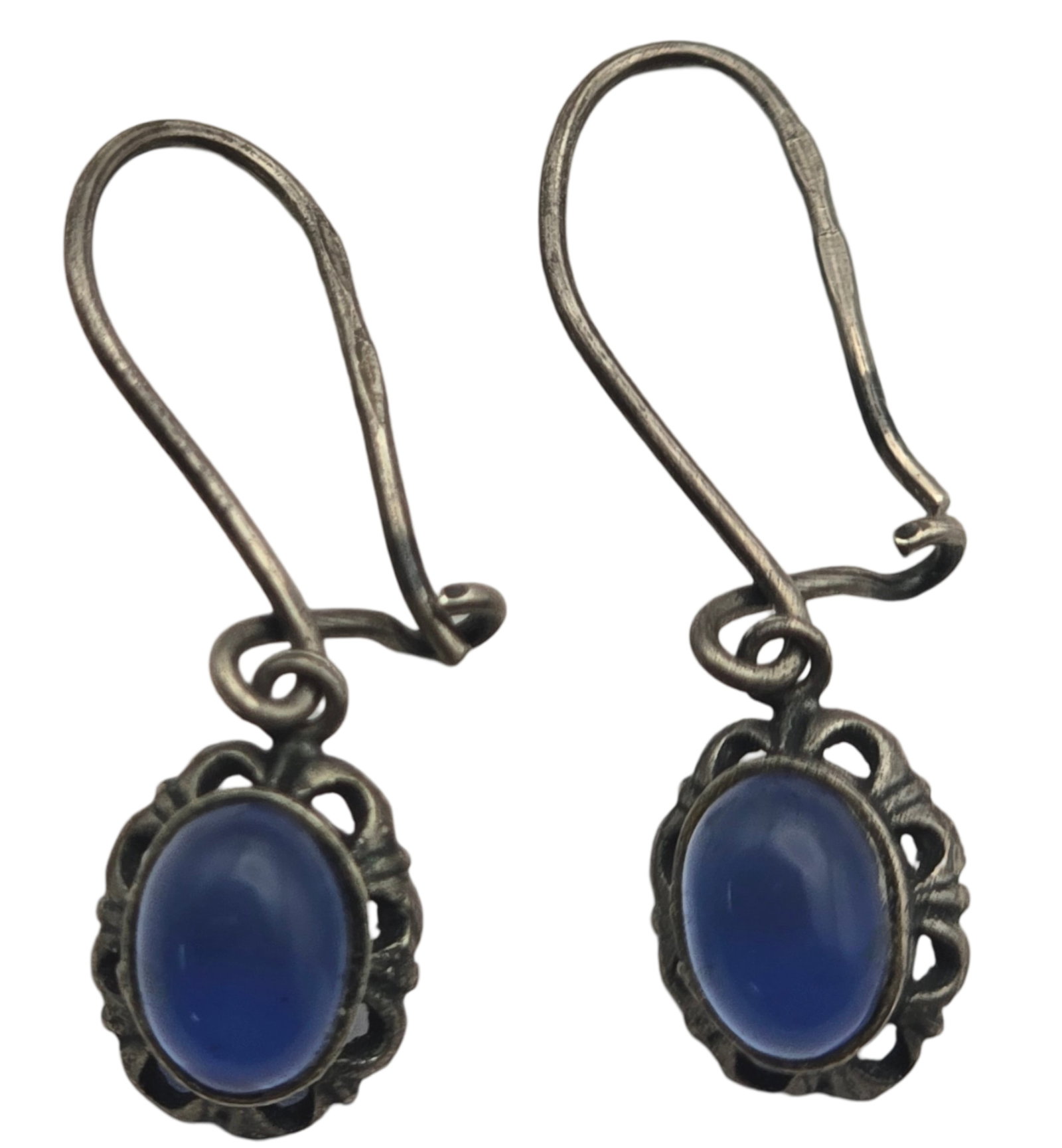 Pair of Stylish Vintage Sterling Silver & Blue Gemstone Earrings: Each measures approx. 1" long and weighs ca. 1.1 grams. Very good vintage condition with minor wear and patina according to age. Tested for a minimum of 800 (80%) silver. SHIPPING: We ship in-house an