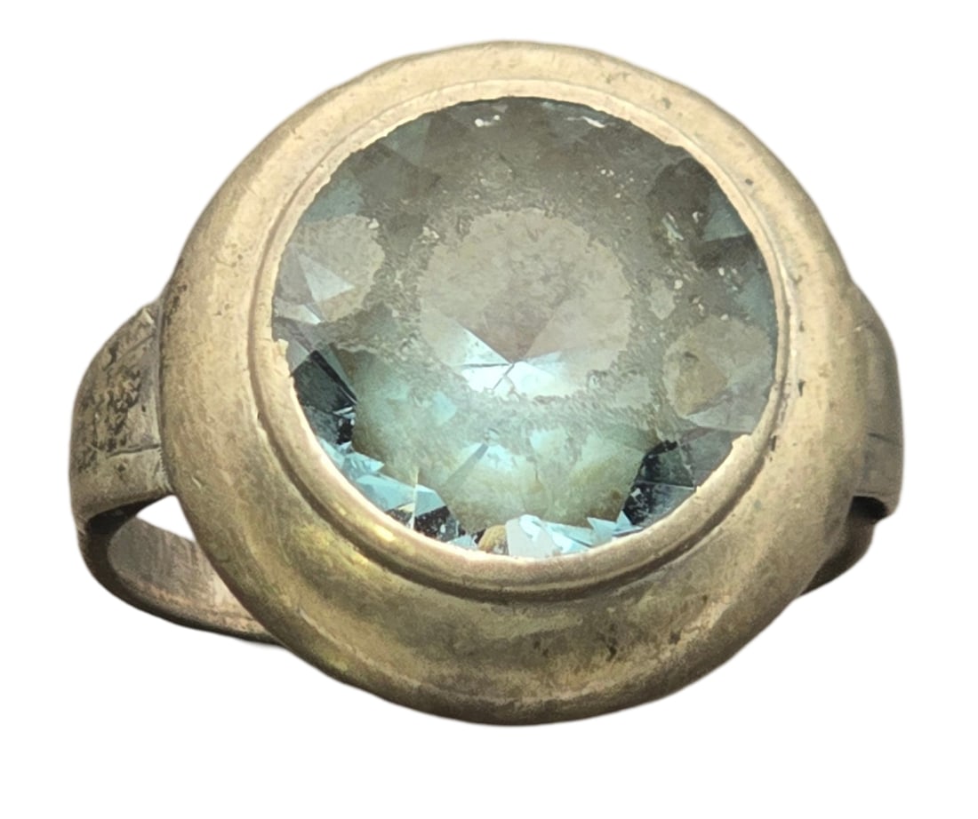 Vintage European 835 Silver & Blue Gemstone Ring: The ring is a size 7 and weighs ca. 4.6 grams. Very good vintage condition with minor wear and patina according to age. Marked for 835 (83.5%) Silver. SHIPPING: We ship in-house and charge a flat fee 