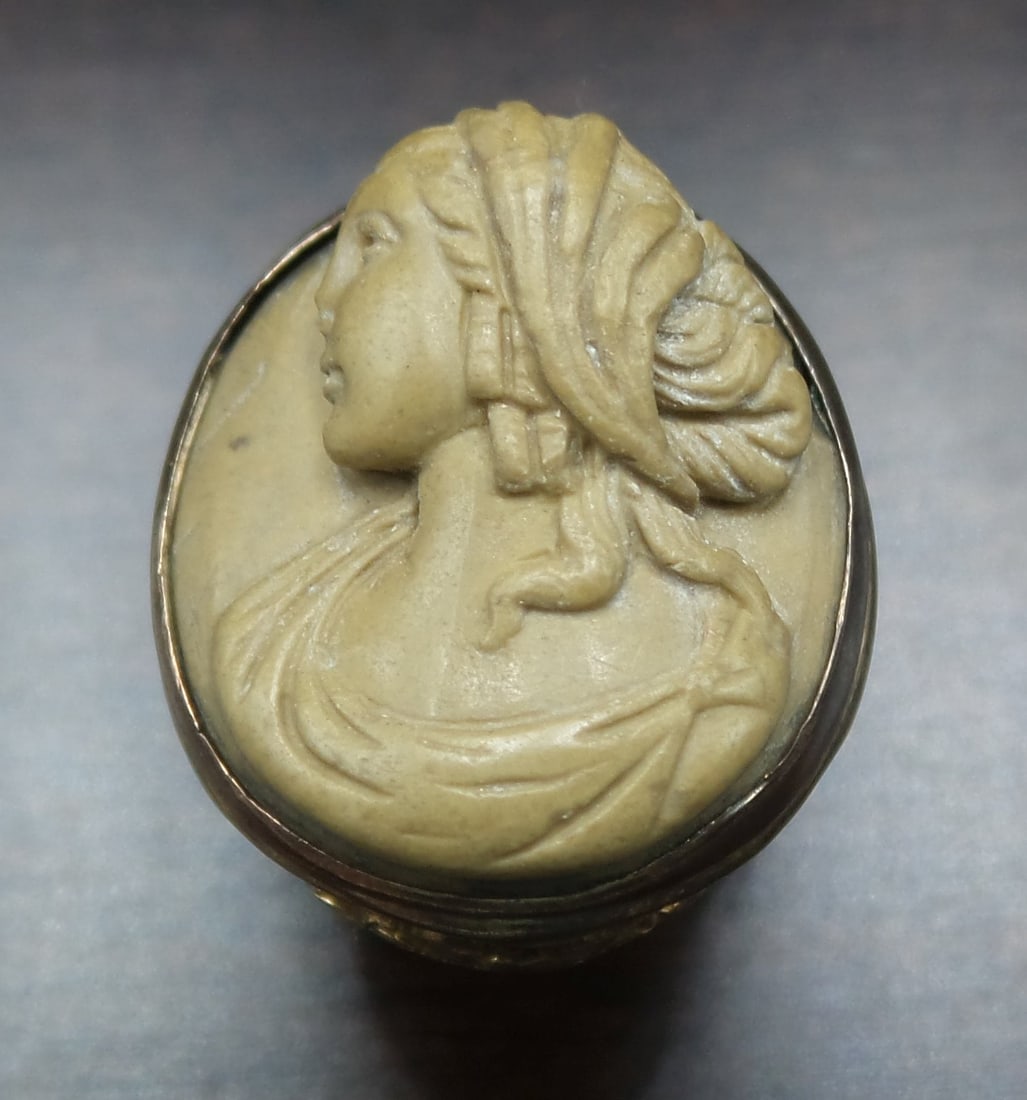 Rare Antique 14K Gold & Hand Carved Lava Cameo Ring (1 of 11)