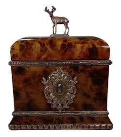 Vintage Burl Wood Style Hunting Themed Box