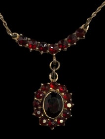 Vintage Gilt Sterling Silver & Red Garnet Pendant Necklace