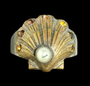 Unusual Vintage Partially Gilt Sterling Silver & Gemstone Shell Shaped Ring