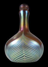 Vintage STEVEN CORREIA Pulled Feather Design iridescent Art Glass Decanter