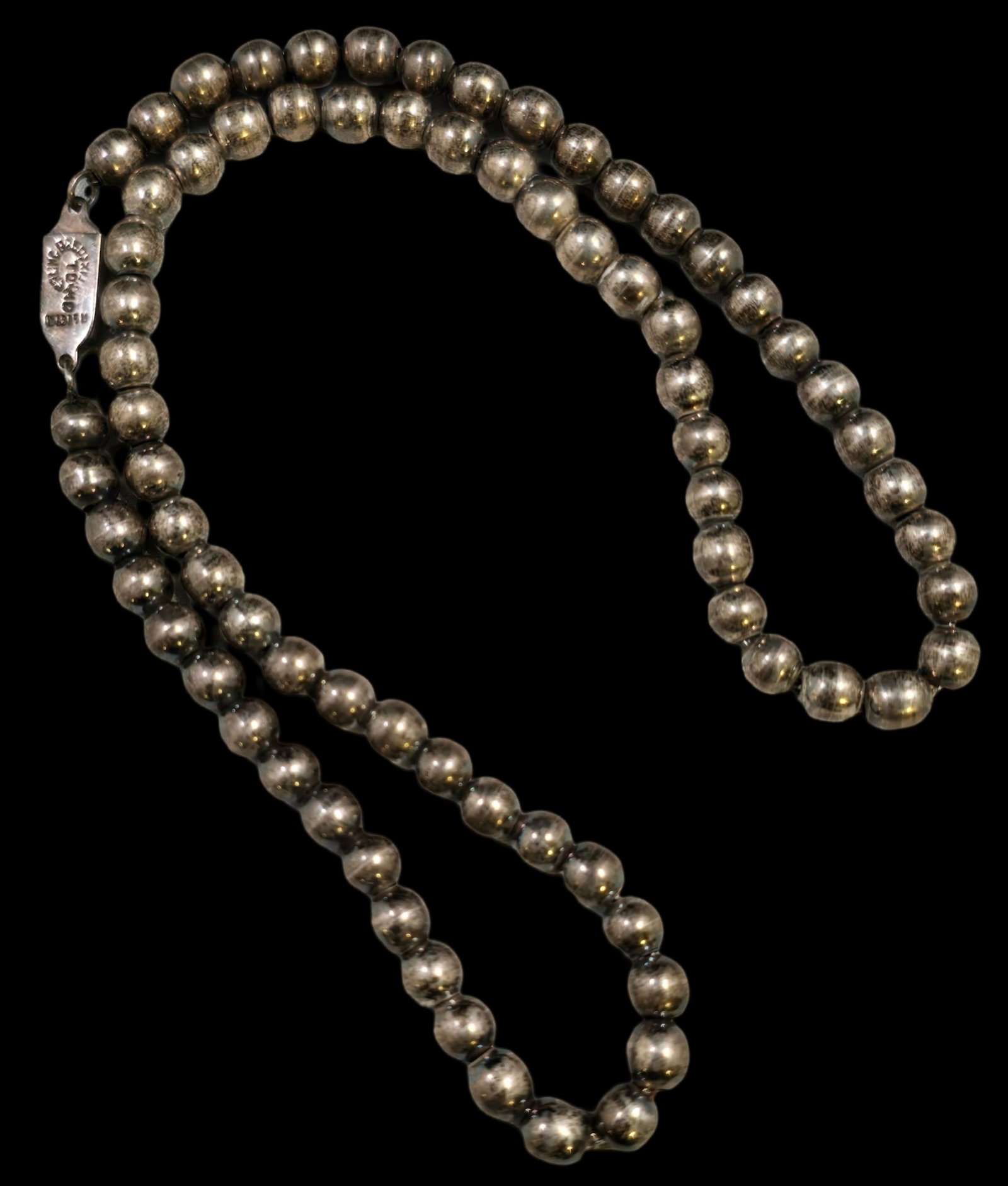 Vintage Mid-Century Modern TAXCO Mexico Sterling Silver Beaded Necklace: Beautiful piece in very good vintage condition with some patina according to age. Measures approx. 10 1/2" long and weighs ca. 39 grams. Marked.