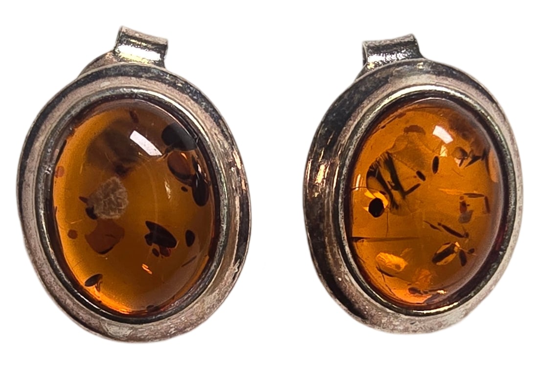 Pair fo Vintage Sterling Silver & Baltic Amber Stud Earrings (1 of 7)