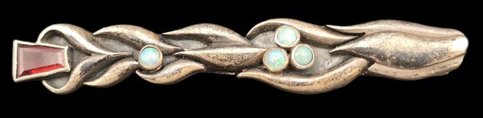 Unusual Vintage Sterling Silver Tie Clip /w a Garnet & Opals