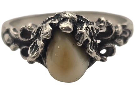Vintage European Alpine 835 Silver & Deer Tooth Ring
