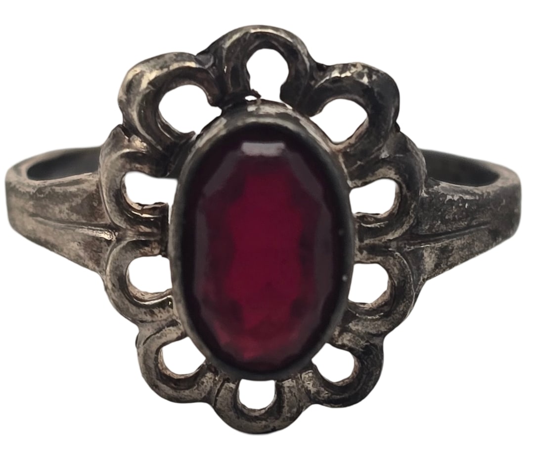 Antique European 835 Silver & Red Gemstone Ring: Very good vintage condition with some patina and wear according to age. The ring is a size 5 1/2 and weighs ca. 1.63 grams. Marked for 835 (83.5%) silver. SHIPPING: We ship in-house and charge a flat 
