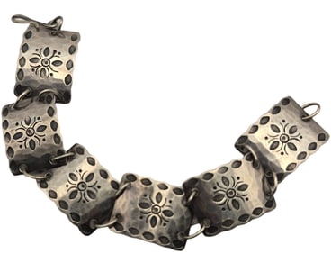 Vintage Handmade German Sterling Silver Panel Bracelet /w Floral Design